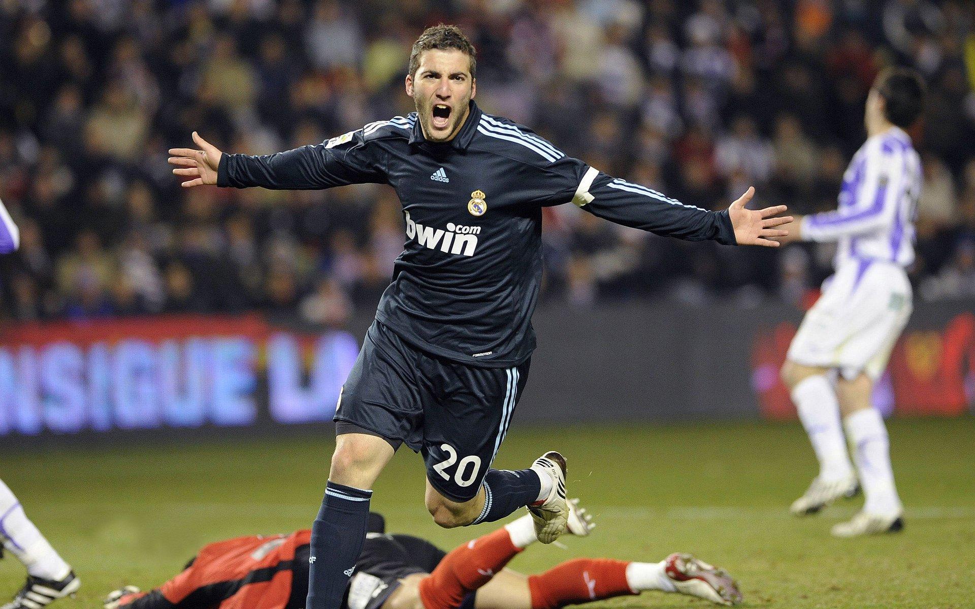 哈比布直言勒沃库森困境核心，阿隆索乃当世前三帅，问题在球员而非教练